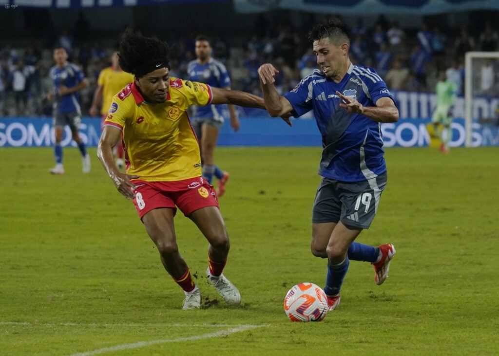 Emelec recupera a Juan Pablo Ruiz para enfrentar este sábado a Aucas.