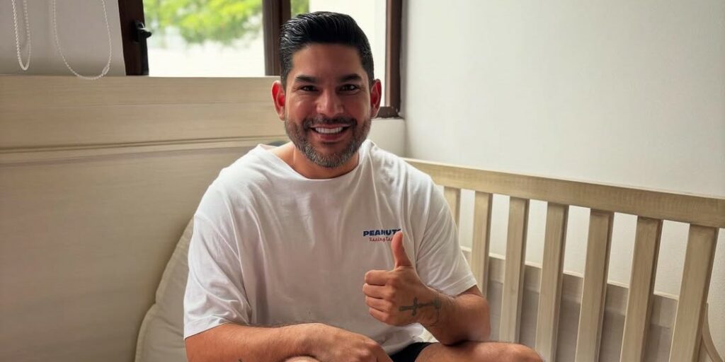Emilio Pinoargote durante su recuperación
