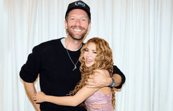 Especulaciones de noviazgo entre Shakira y Chris Martin crecieron tras gestos musicales