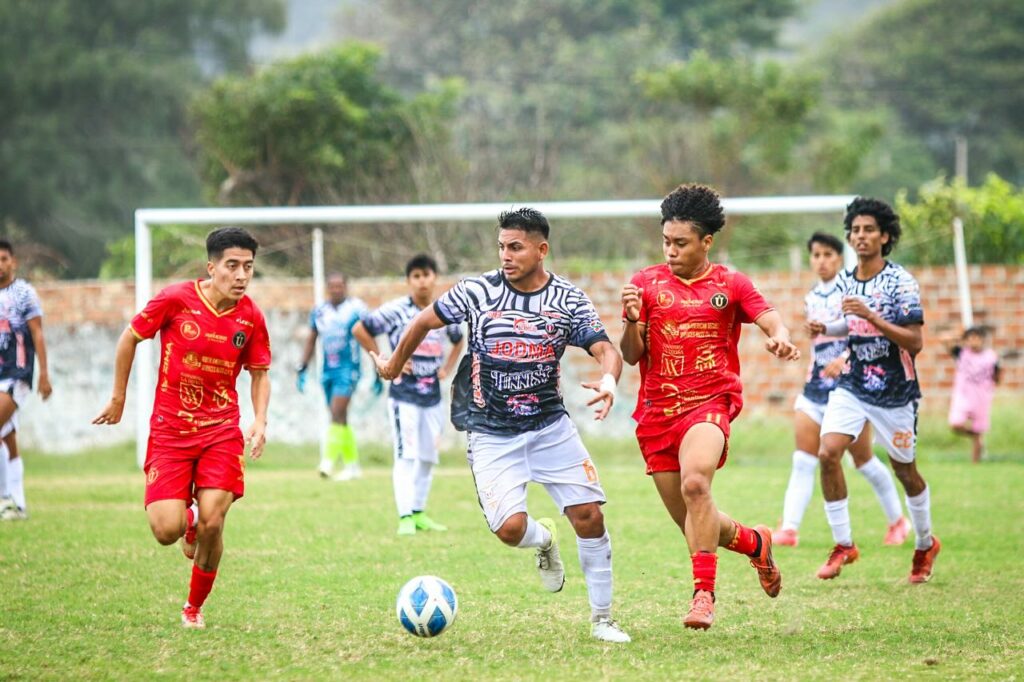 Exapromo Costa avanza a semifinales tras suspensión de LDU El Carmen por incumplimiento