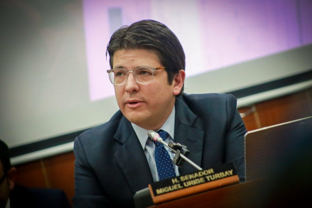 Familia de Miguel Uribe cuestiona sanción a adolescente por magnicidio