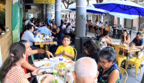 Guayaquil experimentó un crecimiento del 5,3 % en visitantes entre abril y junio, destacando el aumento de turistas.