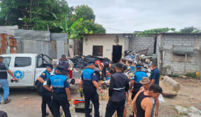 Un predio convertido en depósito de desechos en Guayaquil fue intervenido por el Municipio, recuperando el espacio público.
