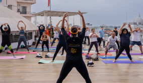 Murales, música, ferias y yoga marcaron el fin de semana en Guayaquil, con espacios públicos transformados en puntos de encuentro.
