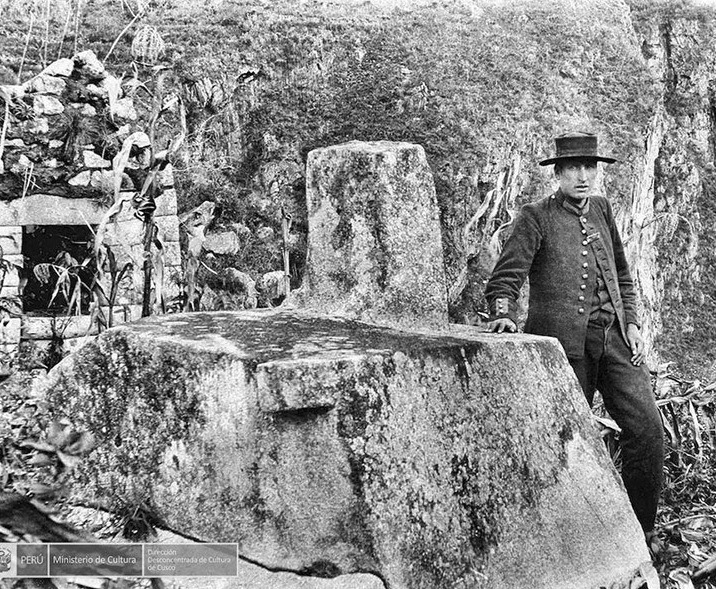Hace 114 años, el 24 de julio de 1911, el explorador estadounidense Hiram Bingham descubrió Machu Picchu, la icónica ciudad inca.