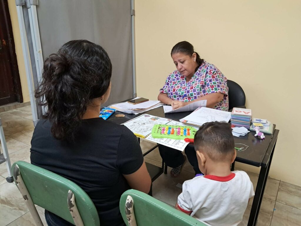 Hasta la fecha, el centro cuenta con la inscripción de 120 niños y 200 adultos.