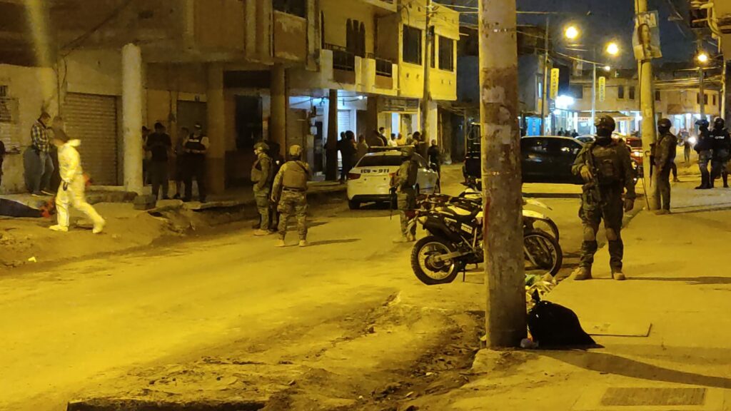 Hombre de 32 años asesinado en Manta eleva a 327 las muertes violentas en 2025