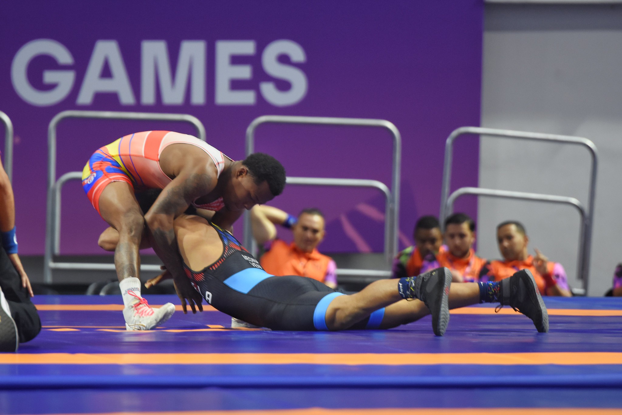 Jeremy Peralta en la final de lucha grecorromana en los Juegos Panamericanos.