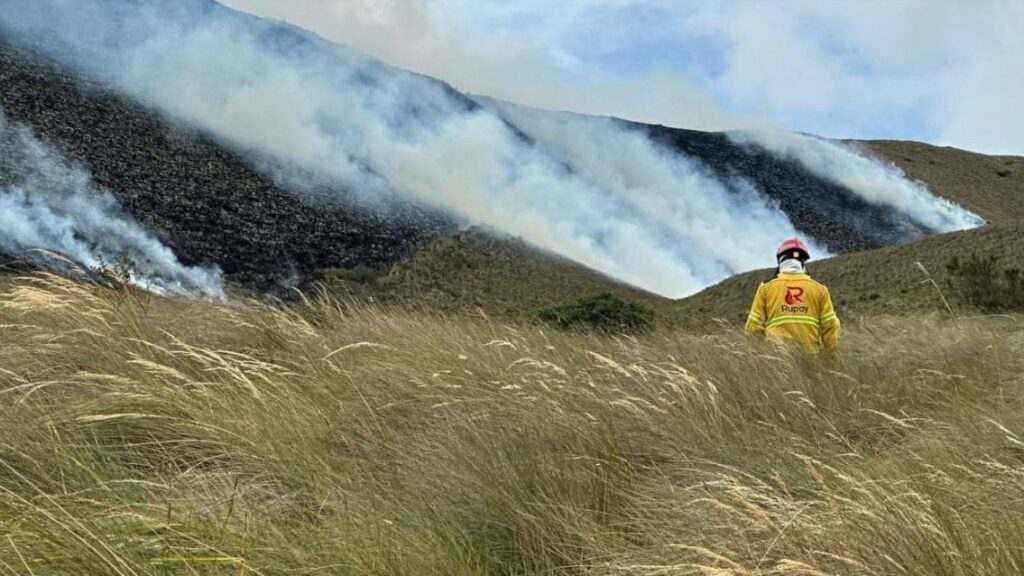 Más de 1.000 hectáreas afectadas por incendio en la Reserva Ecológica Cotacachi-Cayapas
