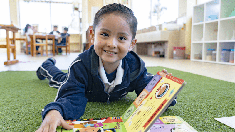 Ministerio de Educación regula matrículas y pensiones en centros privados y fiscomisionales