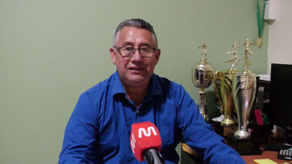 Paúl Cedeño, presidente de la Asociación de taxistas de Portoviejo