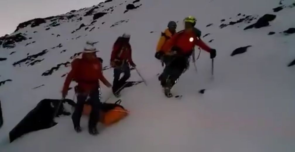 Tragedia en el Nevado Cayambe de Pichincha: Un montañista nicaragüense fue hallado sin vida