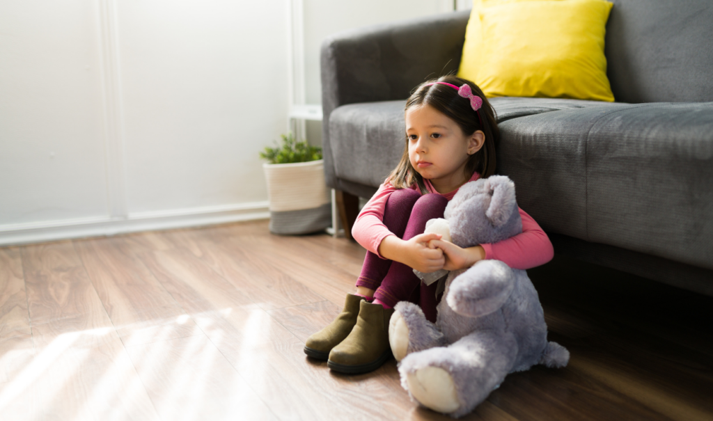 Tres señales clave para saber si tu hijo sufre de depresión
