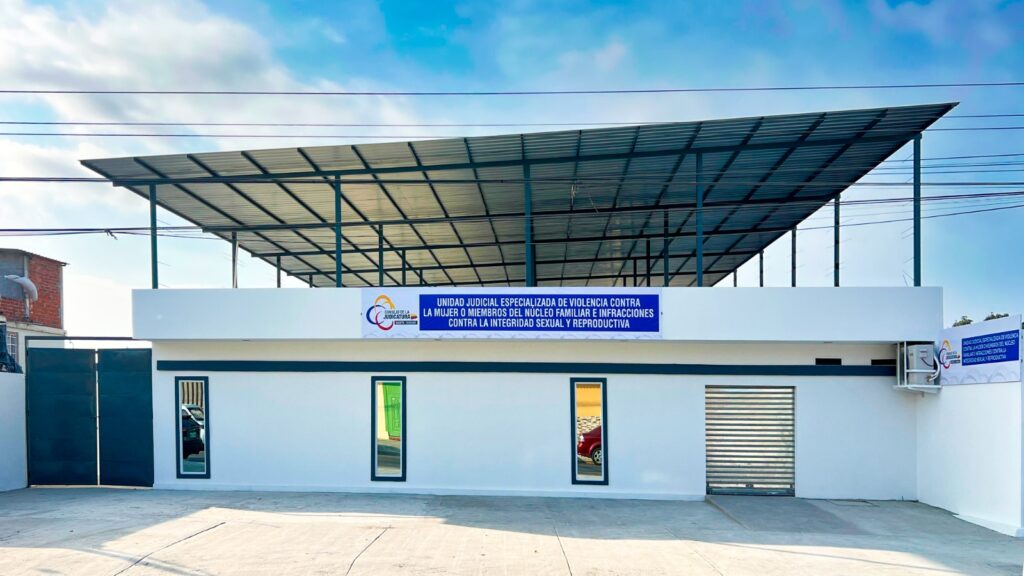 Unidad Judicial de Violencia contra la Mujer de Manta se traslada a nuevas instalaciones