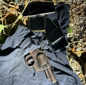 Arma incautada a detenidos sería de donde salió el disparo que asesinó a Ribadeneira.