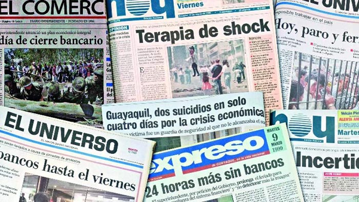 El 8 de marzo de 1999, el Superintendente de Bancos, Jorge Egas Peña, anunció en cadena nacional un feriado bancario de 24 horas, que luego se extendió a 5 días en Ecuador.