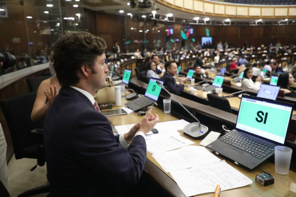 Asamblea da vía libre a eliminación del fondo partidario y promoción electoral y que se someterá a referéndum. FOTO: @AsambleaEcuador.