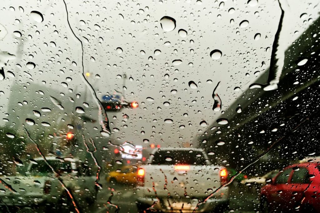 Clima en Cuenca este sábado 23 de agosto: lluvias intermitentes y ambiente fresco en la capital azuaya