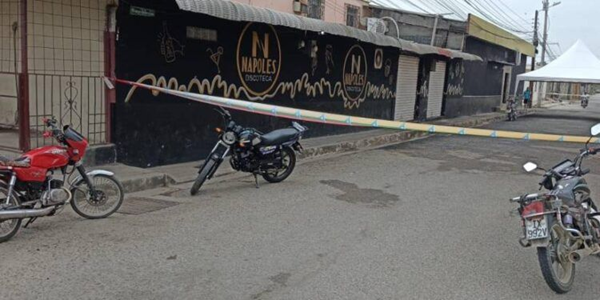 Ocho personas mueren en ataque armado frente a discoteca en Santa Lucía