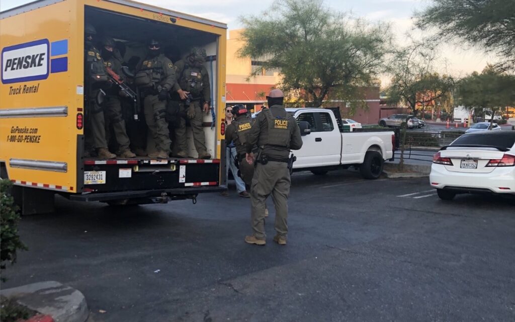 Redada encubierta en Los Ángeles detiene a 16 migrantes pese a orden judicial