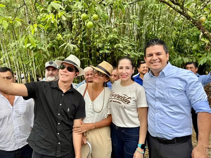 ¡Luisa González enfrenta traiciones! Denuncia complot en Revolución Ciudadana