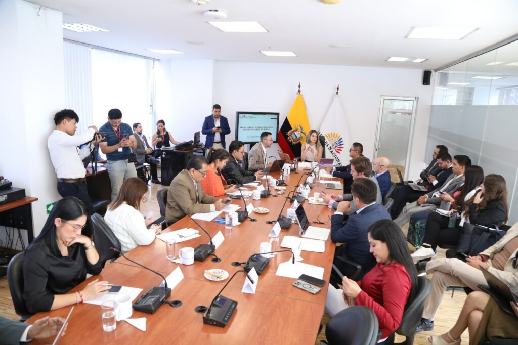 ¿Fin a la corrupción? La Asamblea Nacional debate polígrafo para jueces y fiscales