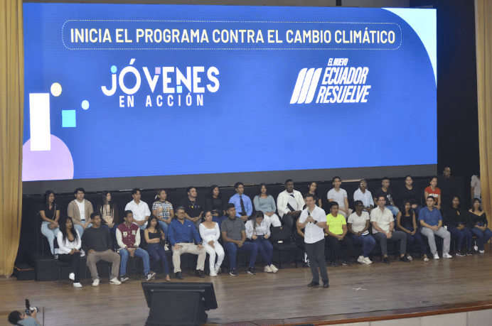 ¿Ya vale la página para inscribirse en Jóvenes en Acción? Usuarios esperan poder registrarse para el programa