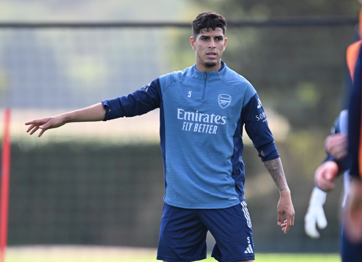 Arteta confirma disponibilidad de Hincapié para el partido ante Nottingham Forest