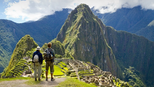 Bloqueos en la vía férrea a Machu Picchu obligan a evacuar a visitantes hacia Cusco. Foto/ Europa Press.