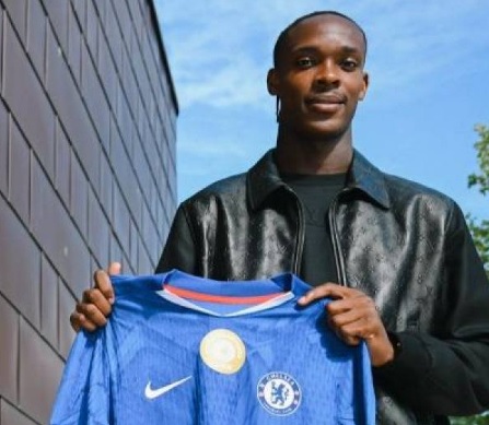 Chelsea asegura el fichaje de Emanuel Emegha para 2026