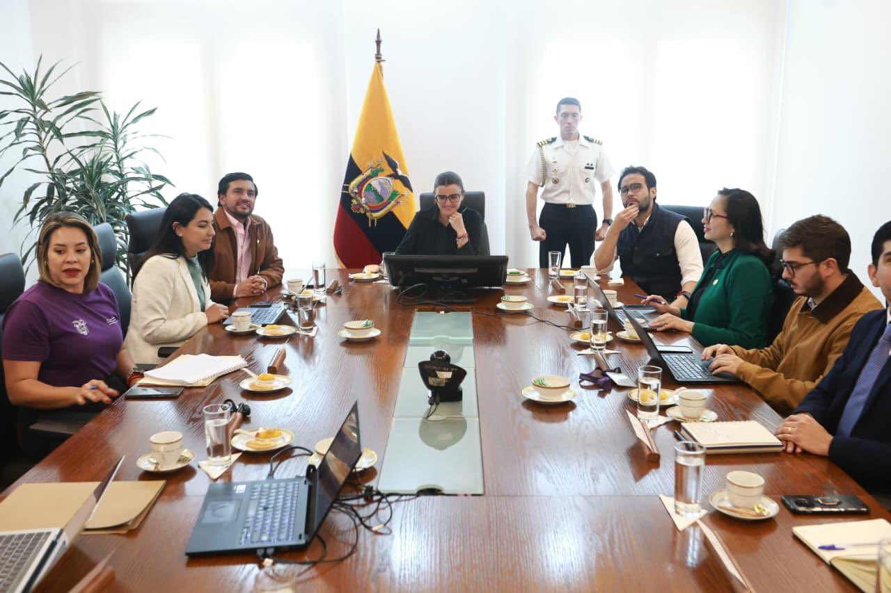 Consap anuncia operativos en hospitales públicos de Ecuador