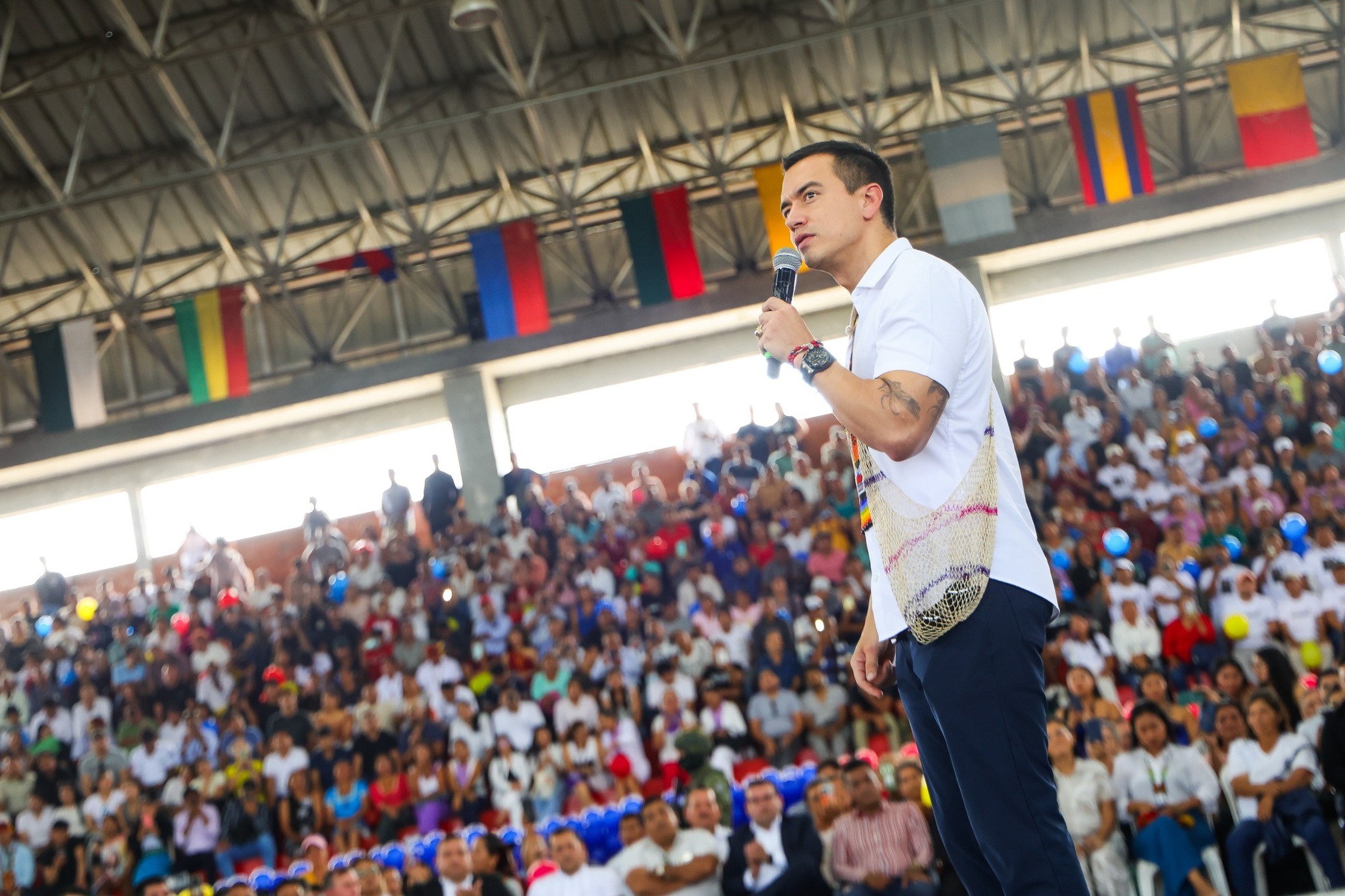 Daniel Noboa El contrabando le ha costado centenares de millones de dólares al año al pueblo.