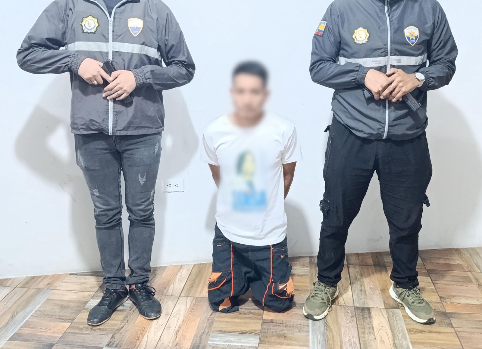 Detención por tenencia ilegal de arma en Santo Domingo