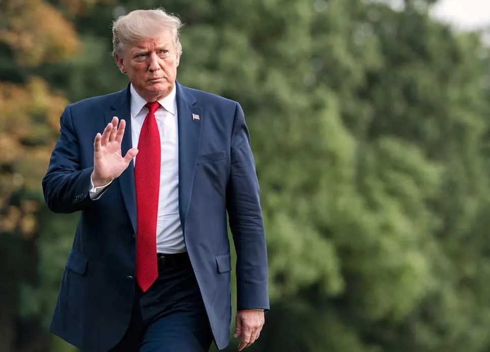 Donald Trump, presidente de Estados Unidos, presentó una demanda por 15 mil millones de dólares contra The New York Times.