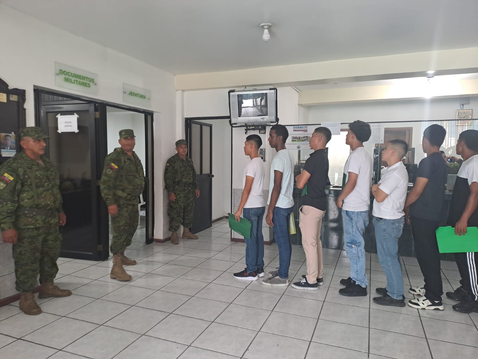 Ejército convoca a segunda jornada de acuartelamiento el 27 de septiembre