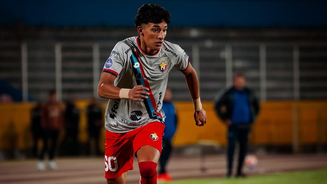 El Nacional anuncia transferencia de Jhoel Maya al FC Kryvbas.