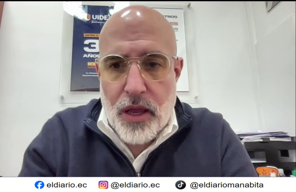El abogado y politólogo Arturo Moscoso, integrante del Foro por la Democracia