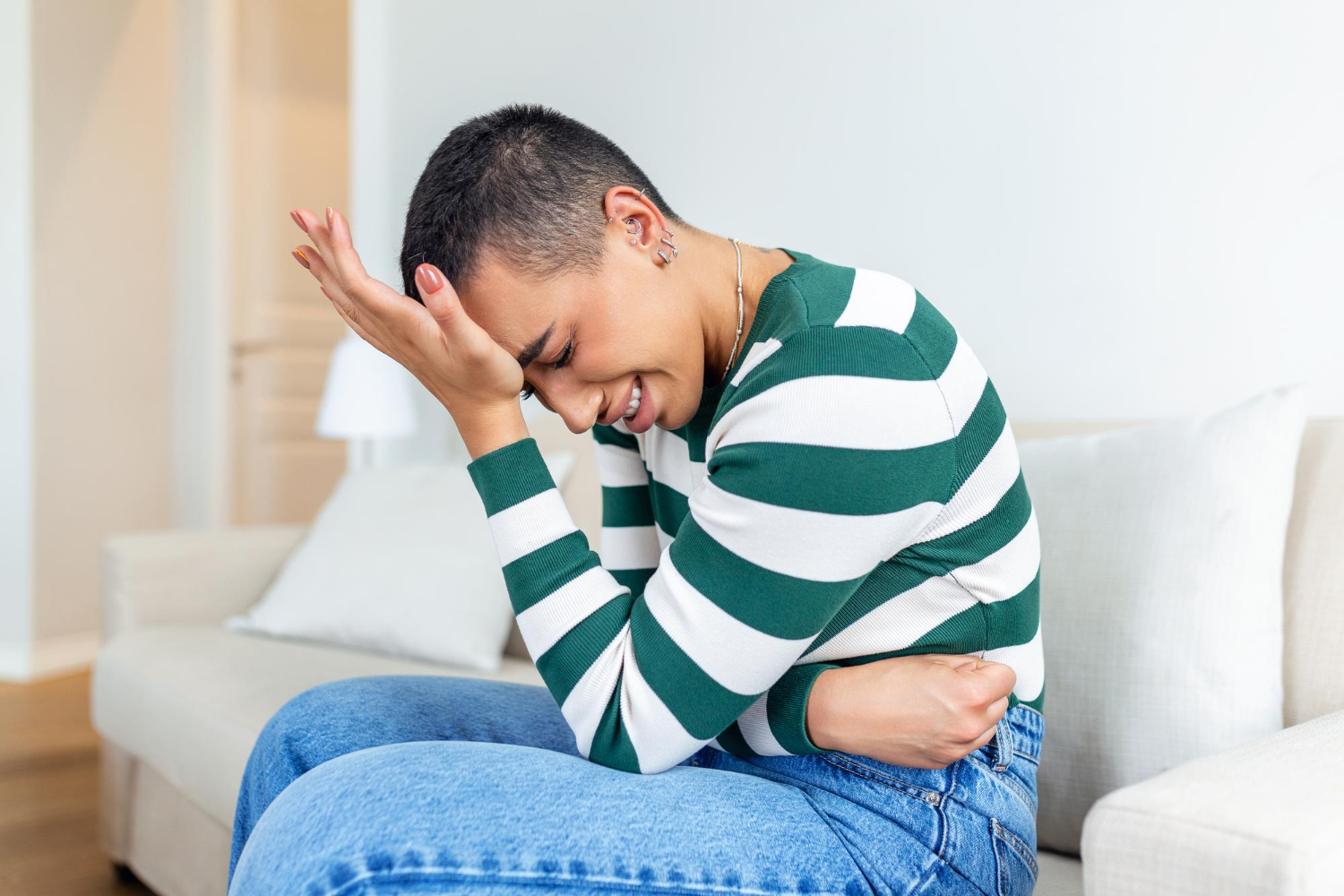 El cáncer colorrectal aumenta en jóvenes y se relaciona con consumo de bebidas azucaradas.