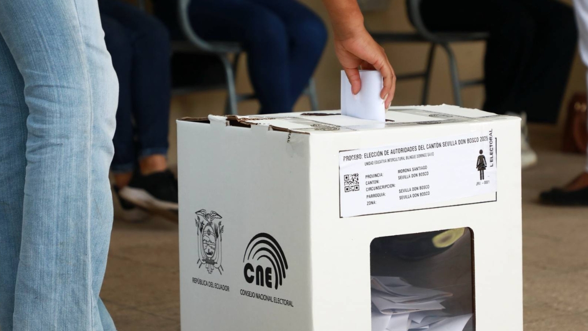 El movimiento CREO anuncia su respaldo a la consulta popular y a la Asamblea Constituyente propuesta por Daniel Noboa. (CNE)