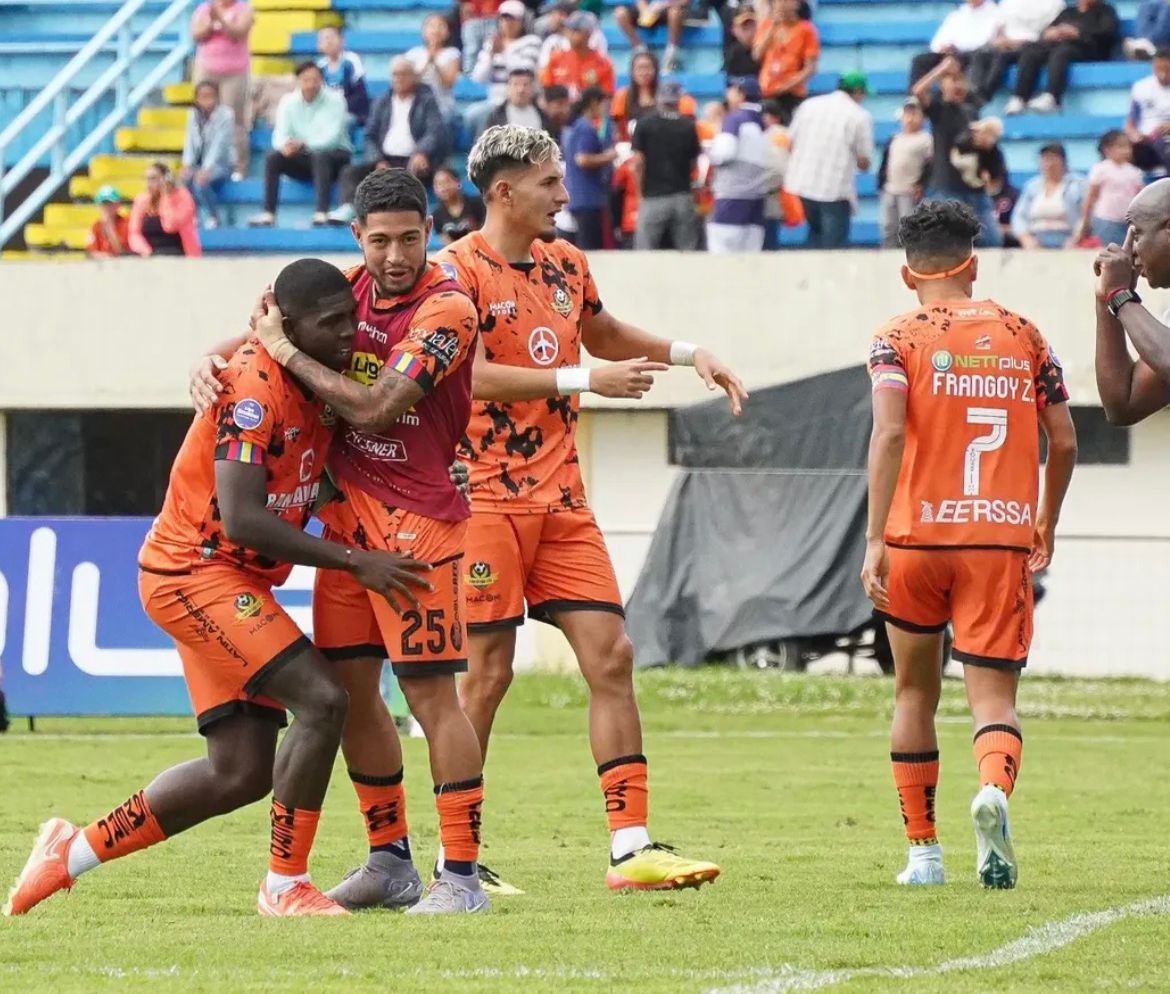 Libertad aseguró su pase al hexagonal y peleará por el título del torneo. FOTO: API.