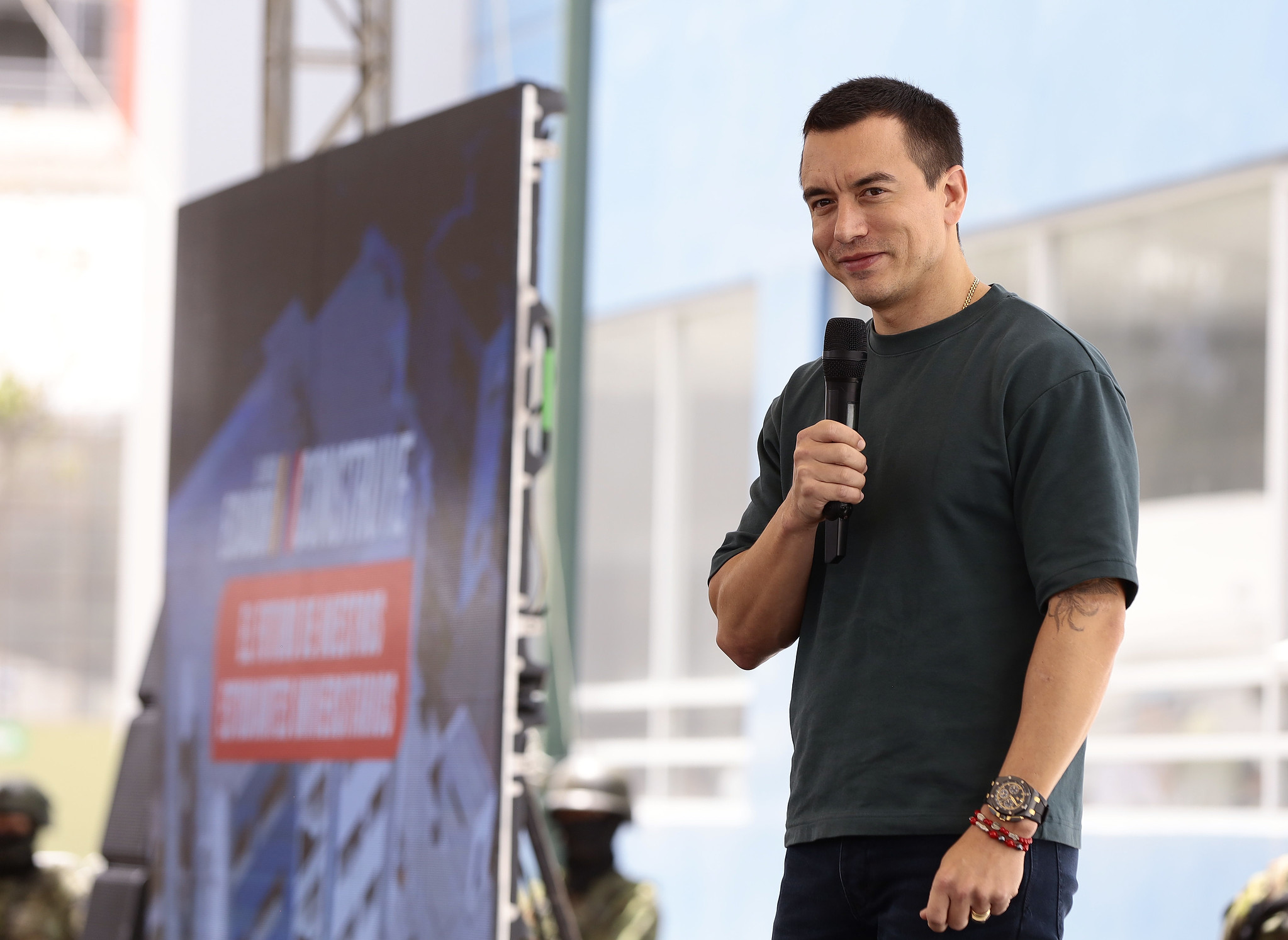 Gobierno de Daniel Noboa proyecta que el precio del diésel en Ecuador baje progresivamente desde diciembre de 2025, hasta febrero de 2026.