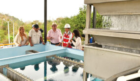 La Isla Puná de Guayaquil inaugura su primera planta potabilizadora, un proyecto que abastecerá agua segura las 24 horas.