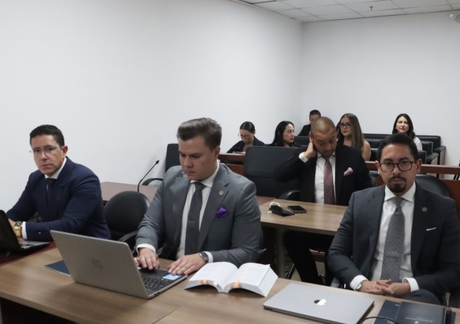 La jueza María Daniela Ayala negó la solicitud de Xavier Jordán para diferir la audiencia de formulación de cargos en el caso Magnicidio FV.