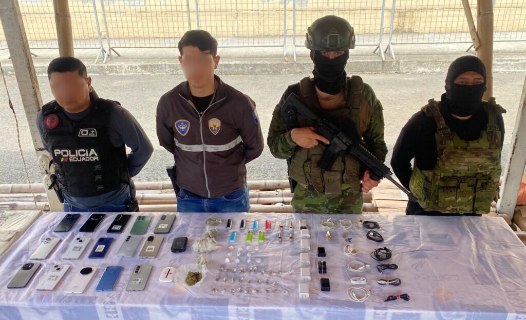 Las evidencias decomisadas quedaron bajo custodia de la Policía Nacional.