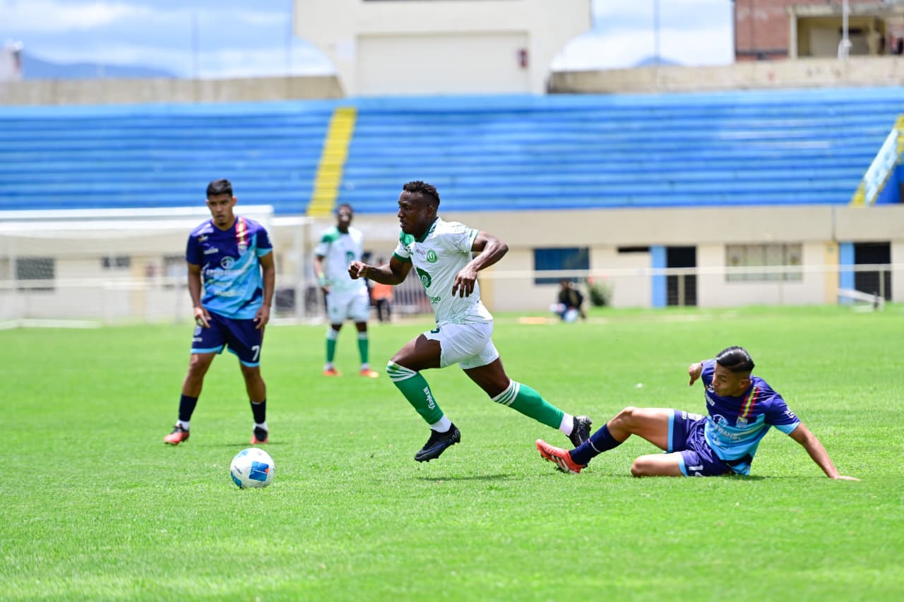 Liga de Portoviejo empató sin goles con Loja City y clasificó a los 16avos del Ascenso Nacional