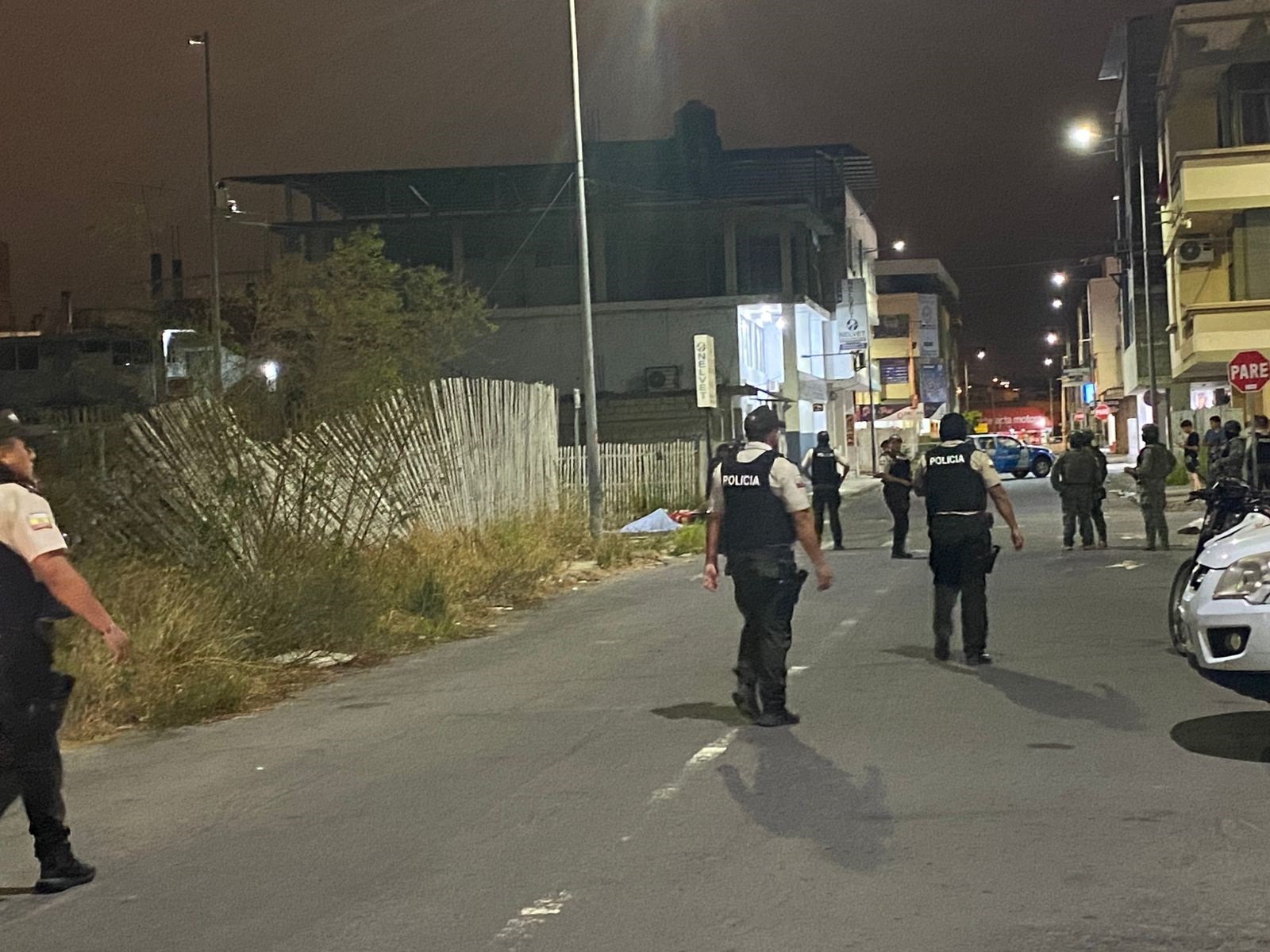 Una pareja fue asesinada a las 22h30 de la noche del viernes en Tarqui, Manta, sumando 382 muertes violentas en este distrito.