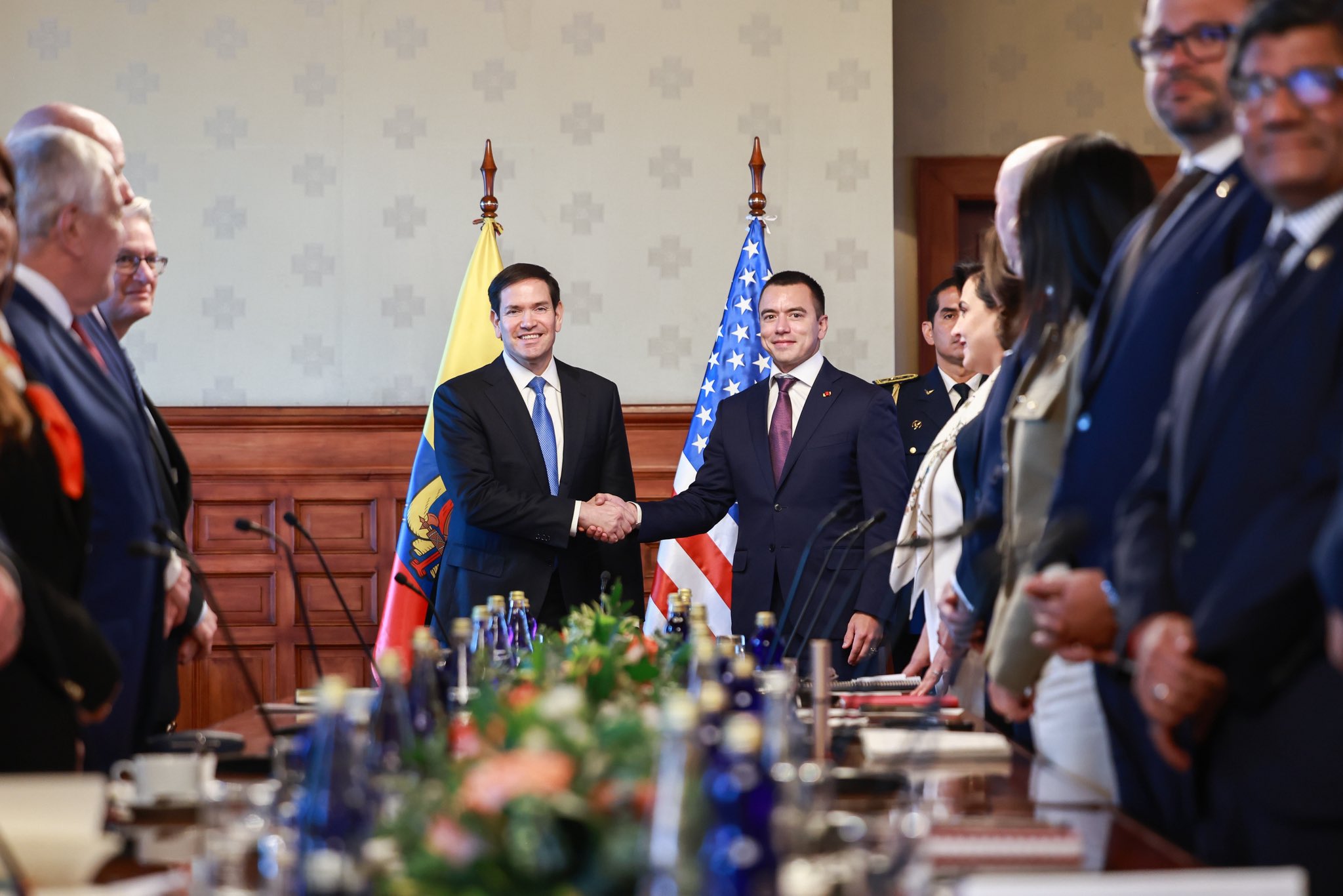 Marco Rubio anuncia 13,5 millones contra el narcotráfico y 6 millones para drones en Ecuador