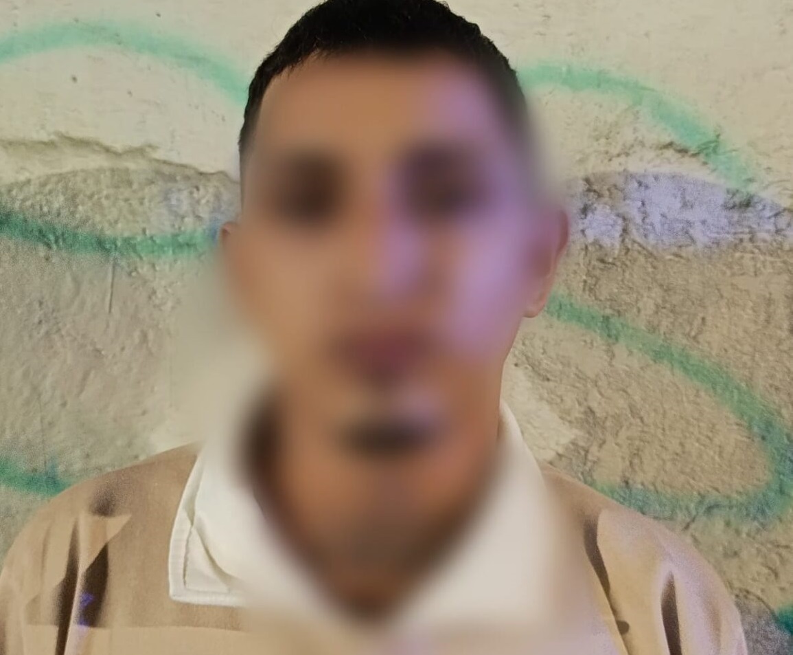 Operativo policial en Santo Domingo deja detenidos a un adulto y dos adolescentes