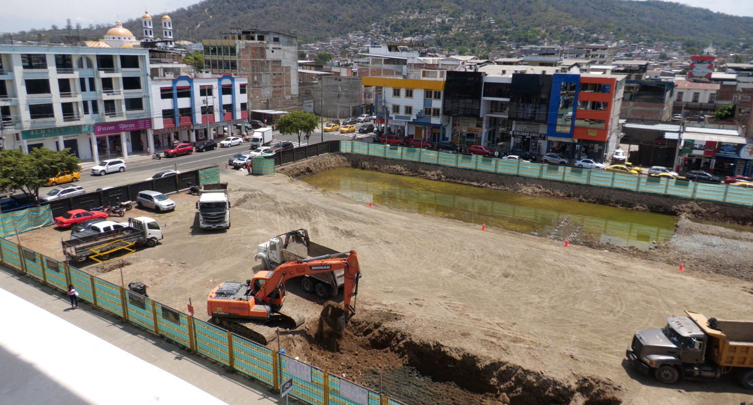 Plaza Memorial San Gregorio registra 8% de progreso nueve años tras terremoto de 2016