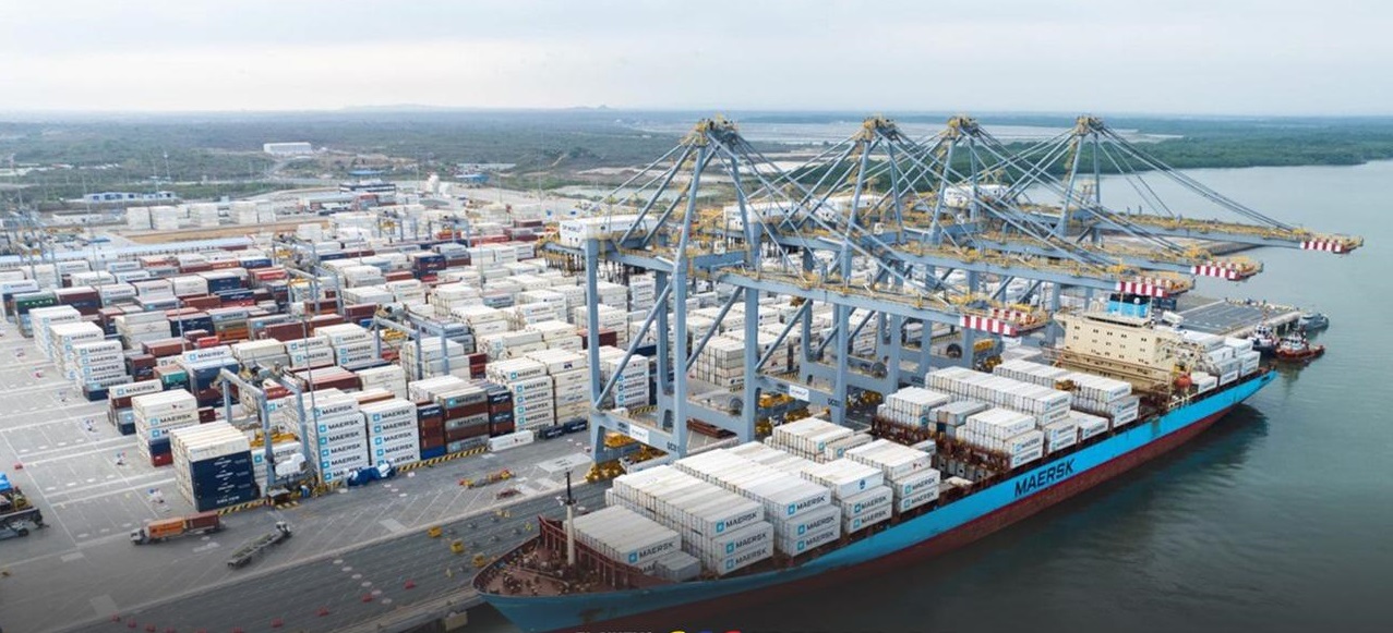 Puerto de Posorja sorprende al mundo: el más eficiente de Latinoamérica